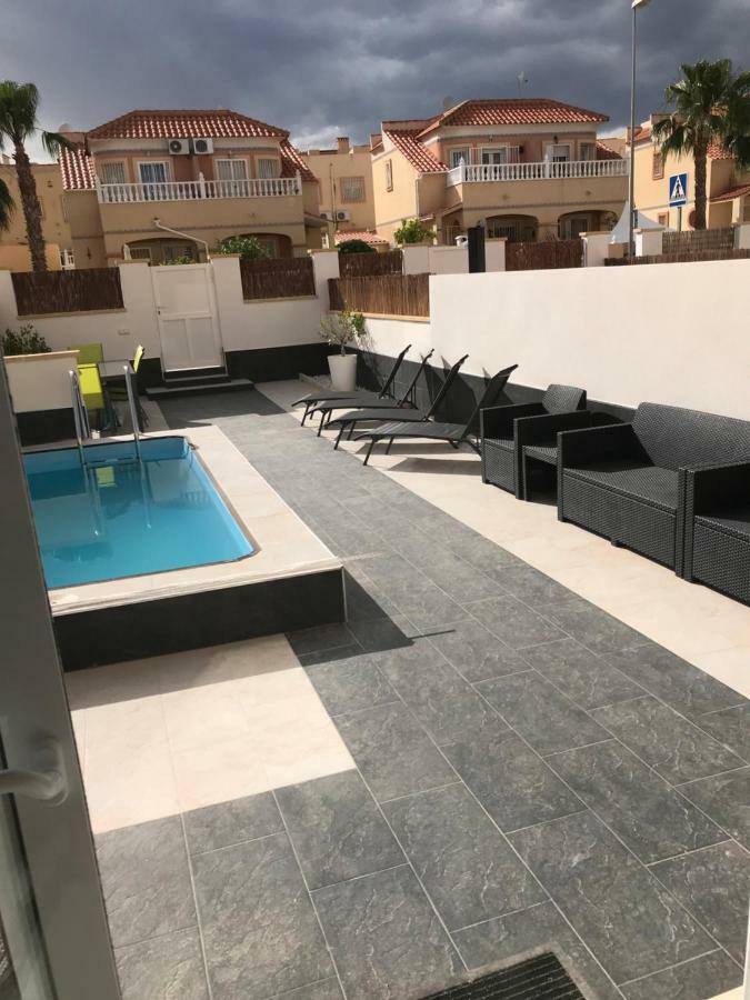 Boulevard La Zenia Villa ปลายาฟลาเมงกา ภายนอก รูปภาพ