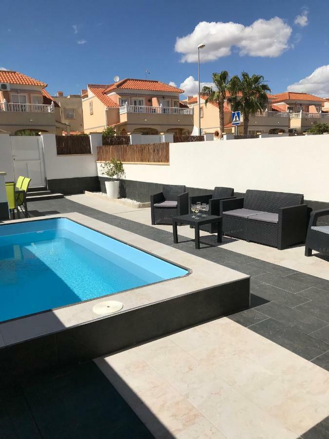 Boulevard La Zenia Villa ปลายาฟลาเมงกา ภายนอก รูปภาพ