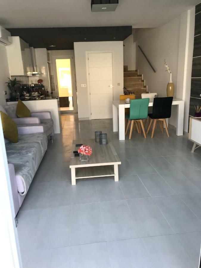 Boulevard La Zenia Villa ปลายาฟลาเมงกา ภายนอก รูปภาพ