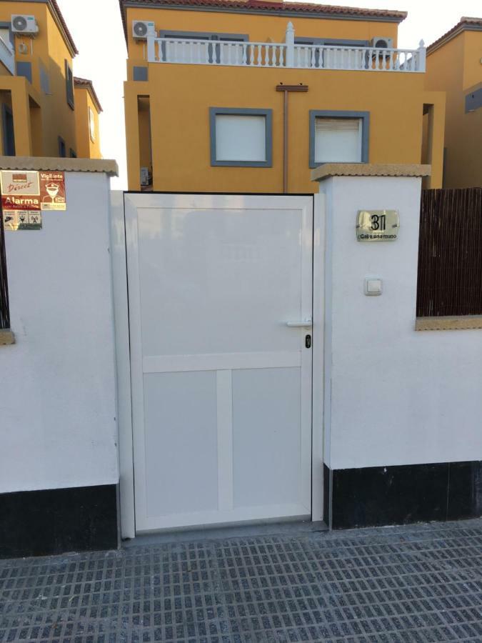 Boulevard La Zenia Villa ปลายาฟลาเมงกา ภายนอก รูปภาพ